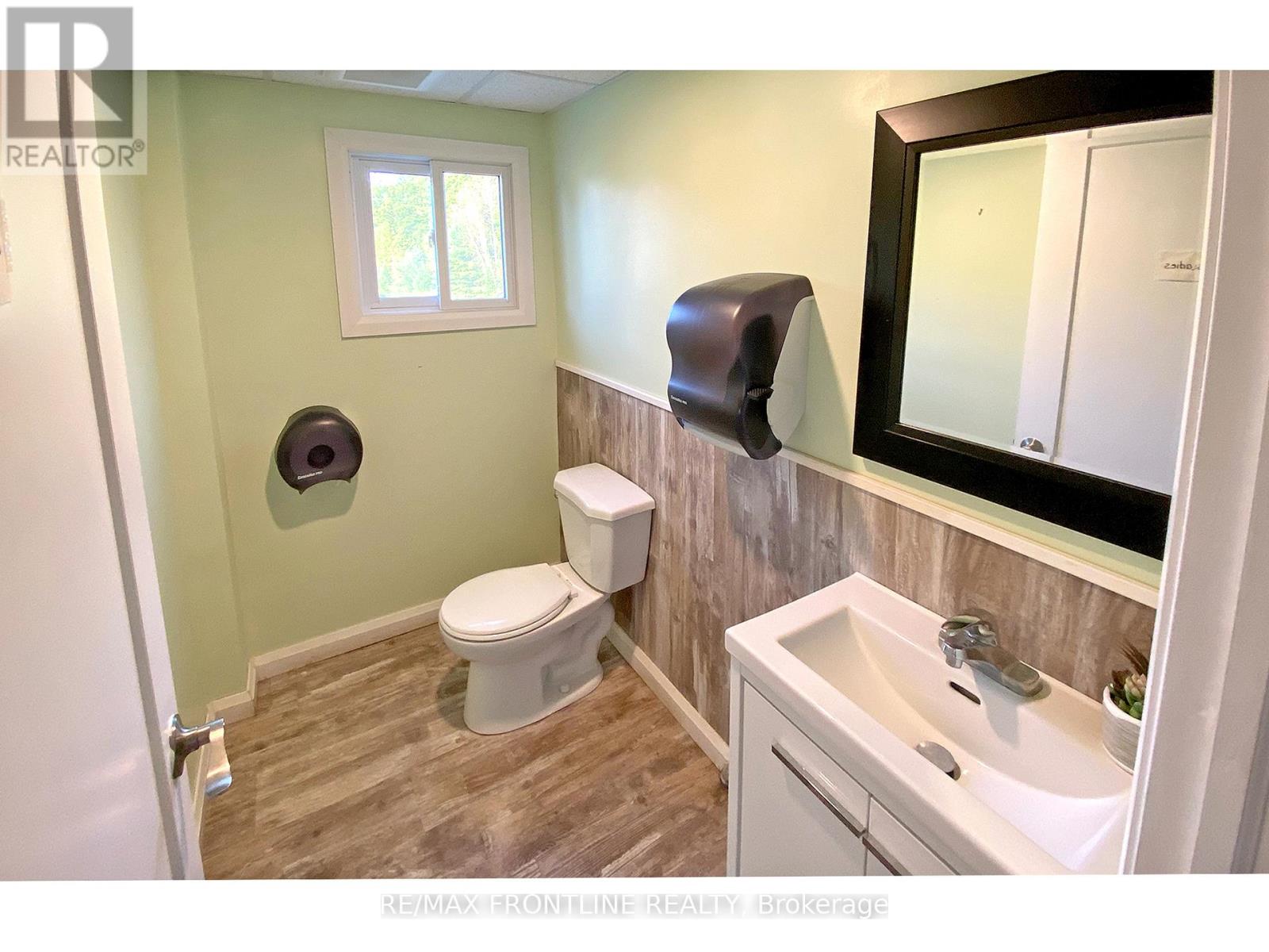 7896 Hwy 37 Highway, Tweed, Ontario K0K 3J0 - Photo 11 - X12548578