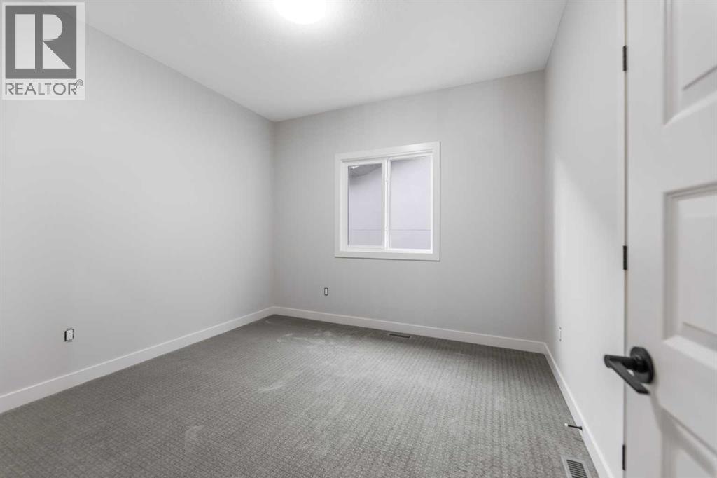 292 Savanna Drive Ne, Calgary, Alberta  T3J 5T3 - Photo 33 - A2267659