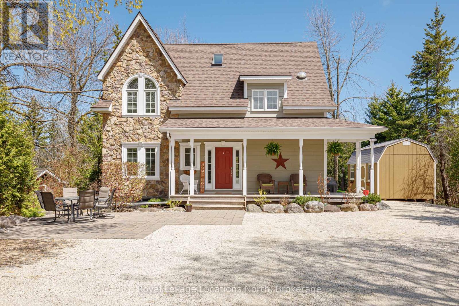 213 Camperdown Road, Blue Mountains, Ontario  N0H 1J0 - Photo 1 - X12548562