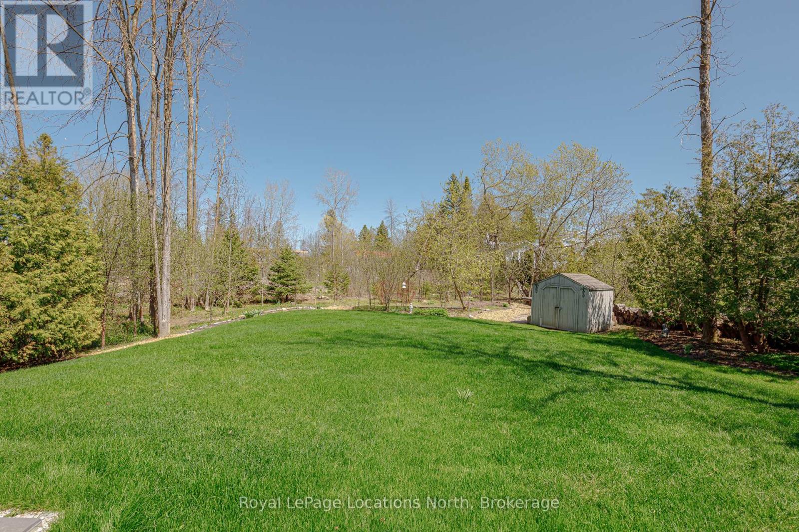 213 Camperdown Road, Blue Mountains, Ontario  N0H 1J0 - Photo 38 - X12548562