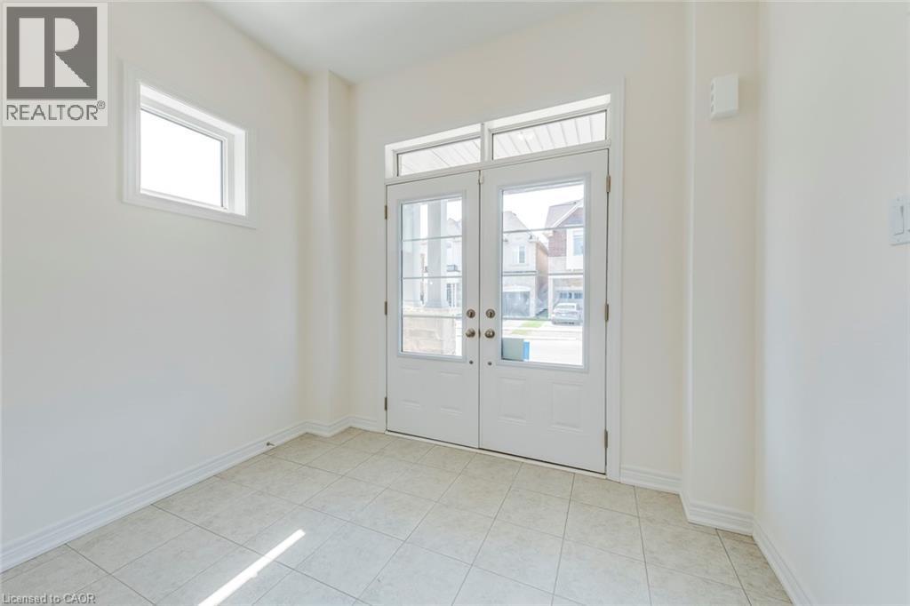 3139 Goodyear Road, Burlington, Ontario  L7M 1A2 - Photo 2 - 40768425