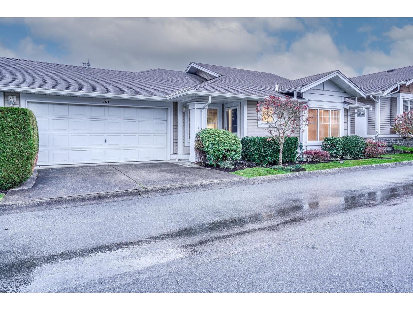 55 6885 184 Street, Surrey, British Columbia V3S 9G1 - Photo 2 - R3067457