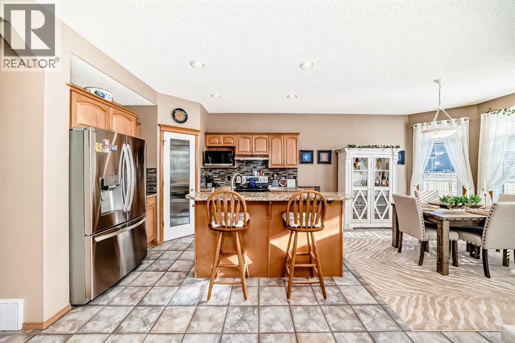 1619 Thorburn Drive Se, Airdrie, Alberta  T4A 2C6 - Photo 5 - A2261519