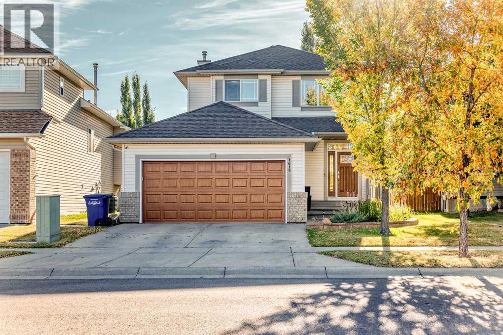 1619 Thorburn Drive Se, Airdrie, Alberta  T4A 2C6 - Photo 1 - A2261519