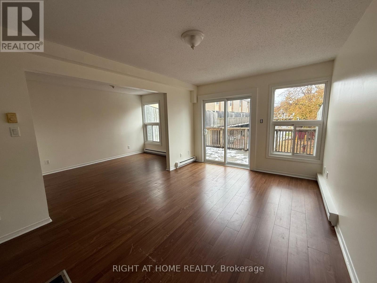 5 - 3415 Uplands Drive, Ottawa, Ontario  K1V 9N3 - Photo 7 - X12438916