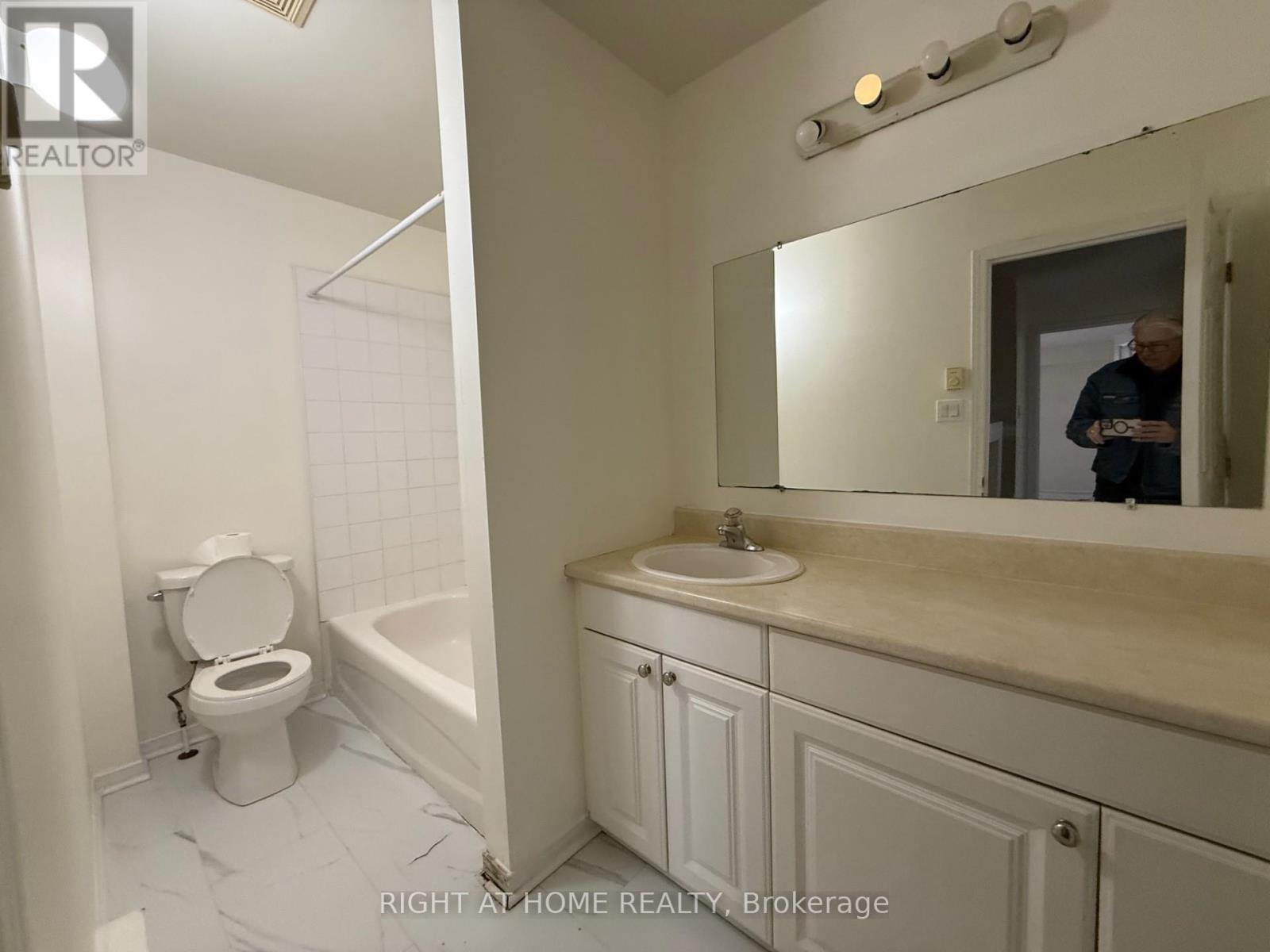 5 - 3415 Uplands Drive, Ottawa, Ontario  K1V 9N3 - Photo 9 - X12438916