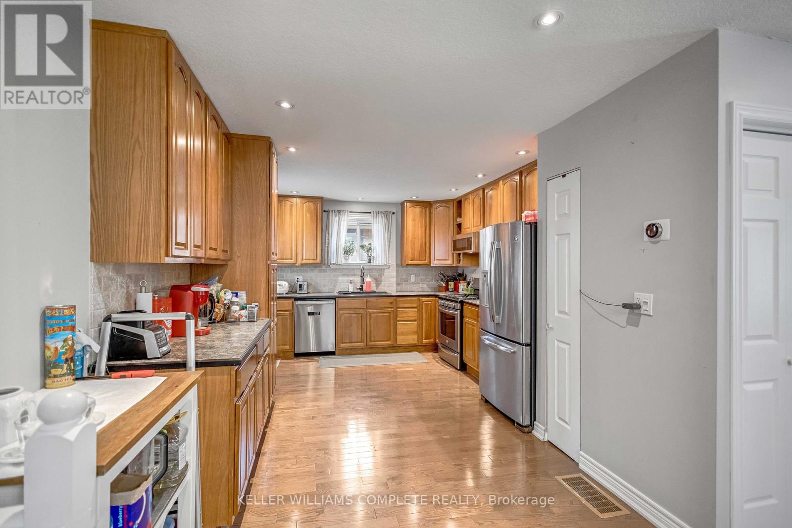 18 Rosewell Street, Hamilton, Ontario  L8W 2L1 - Photo 12 - X12548572