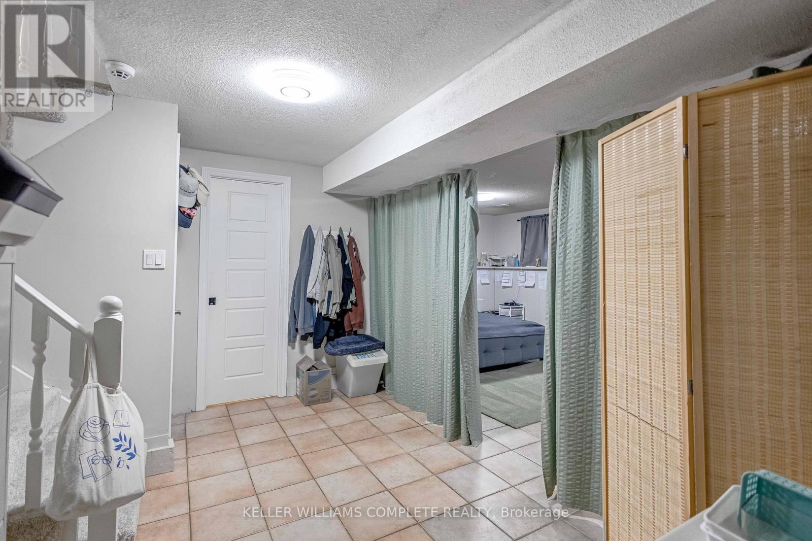 18 Rosewell Street, Hamilton, Ontario  L8W 2L1 - Photo 25 - X12548572