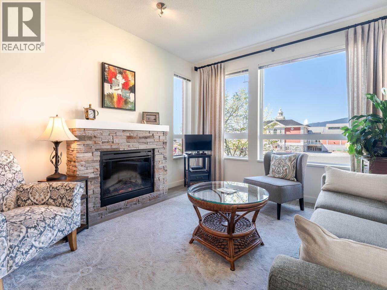 203 717 Chesterfield Avenue, North Vancouver, British Columbia  V7M 3L8 - Photo 3 - R3053912