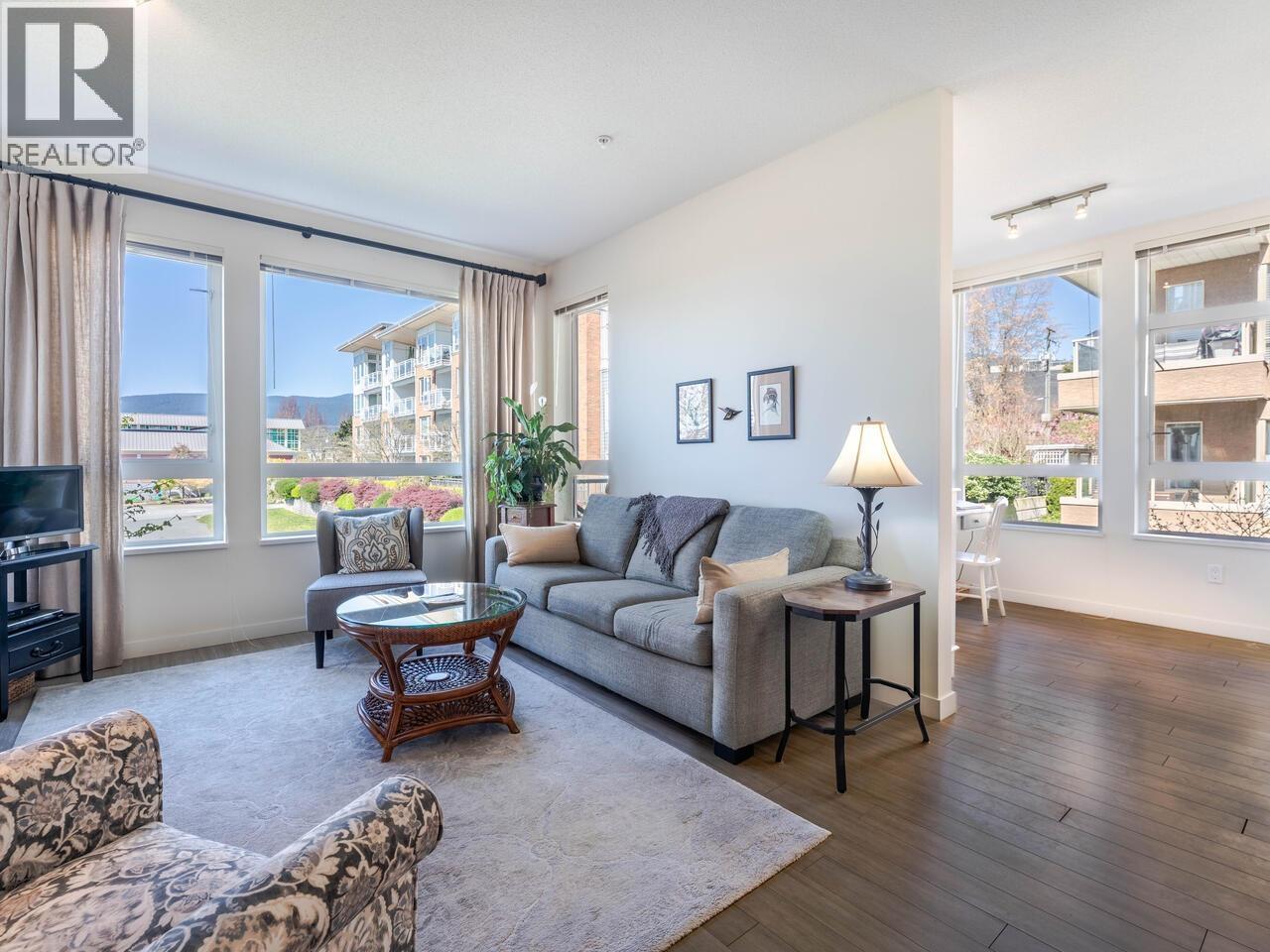 203 717 Chesterfield Avenue, North Vancouver, British Columbia  V7M 3L8 - Photo 5 - R3053912