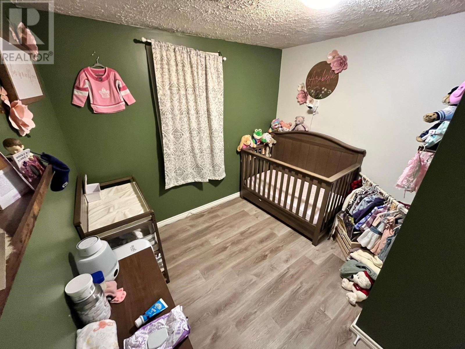 67 Goldshore Road, Red Lake, Ontario P0V 2M0 - Photo 17 - TB253233