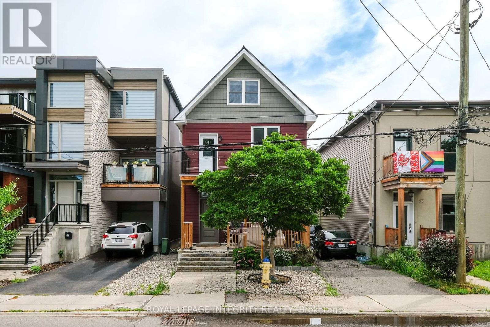 93 HAMILTON AVENUE N, Ottawa, Ontario