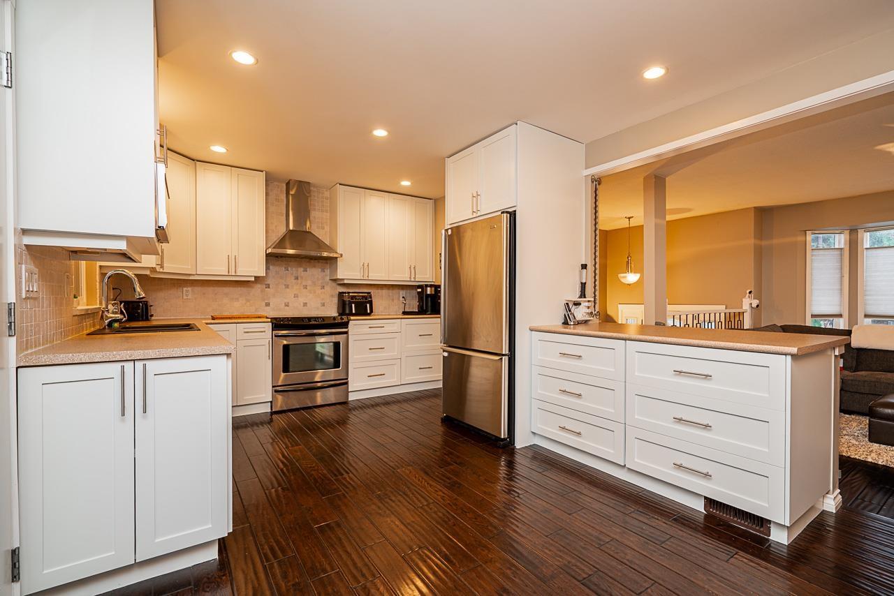 8134 Philbert Street, Mission, British Columbia  V2V 4W7 - Photo 8 - R3054547