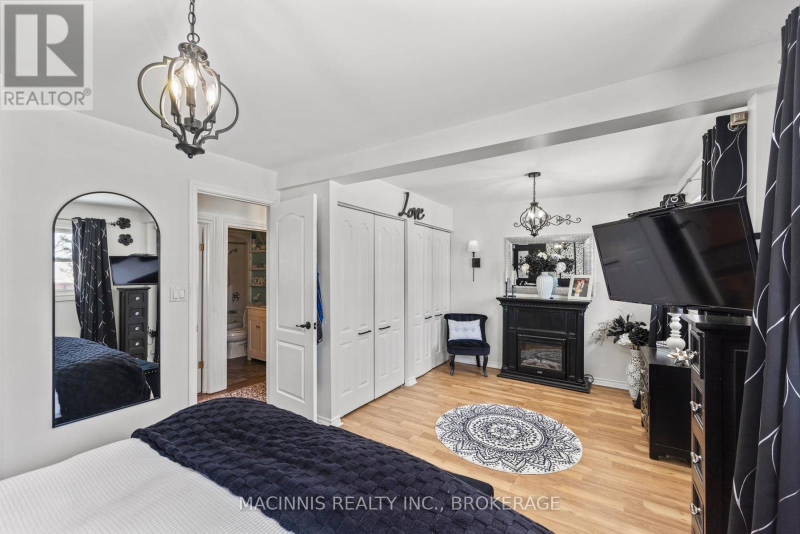 6196 Lakeview Drive, Frontenac, Ontario  K0H 2W0 - Photo 17 - X12543752