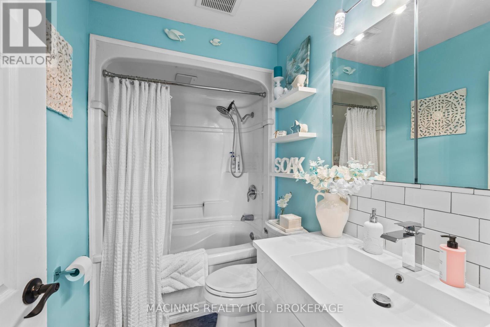 6196 Lakeview Drive, Frontenac, Ontario  K0H 2W0 - Photo 21 - X12543752