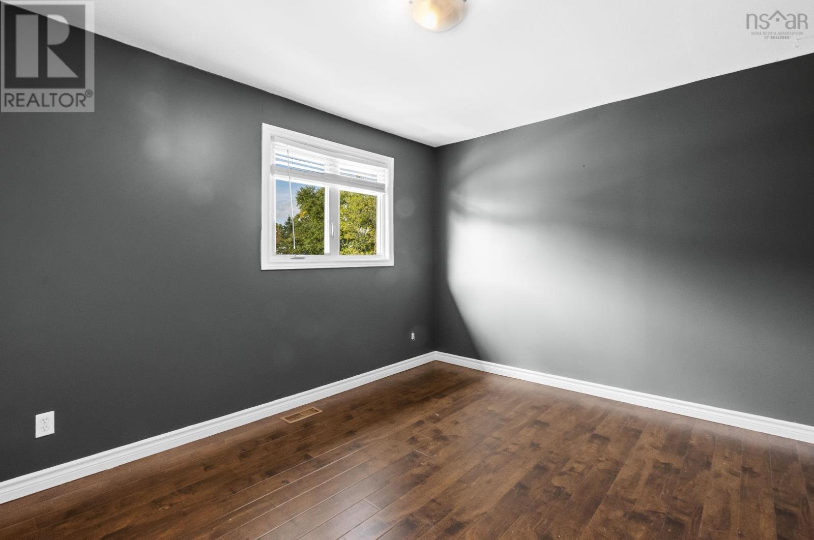 65 Prince Street, Lower Sackville, Nova Scotia  B4C 1L2 - Photo 11 - 202524808