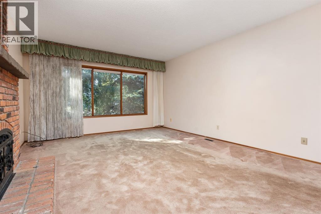 4305 74 Street, Camrose, Alberta  T4V 3V3 - Photo 6 - A2260477