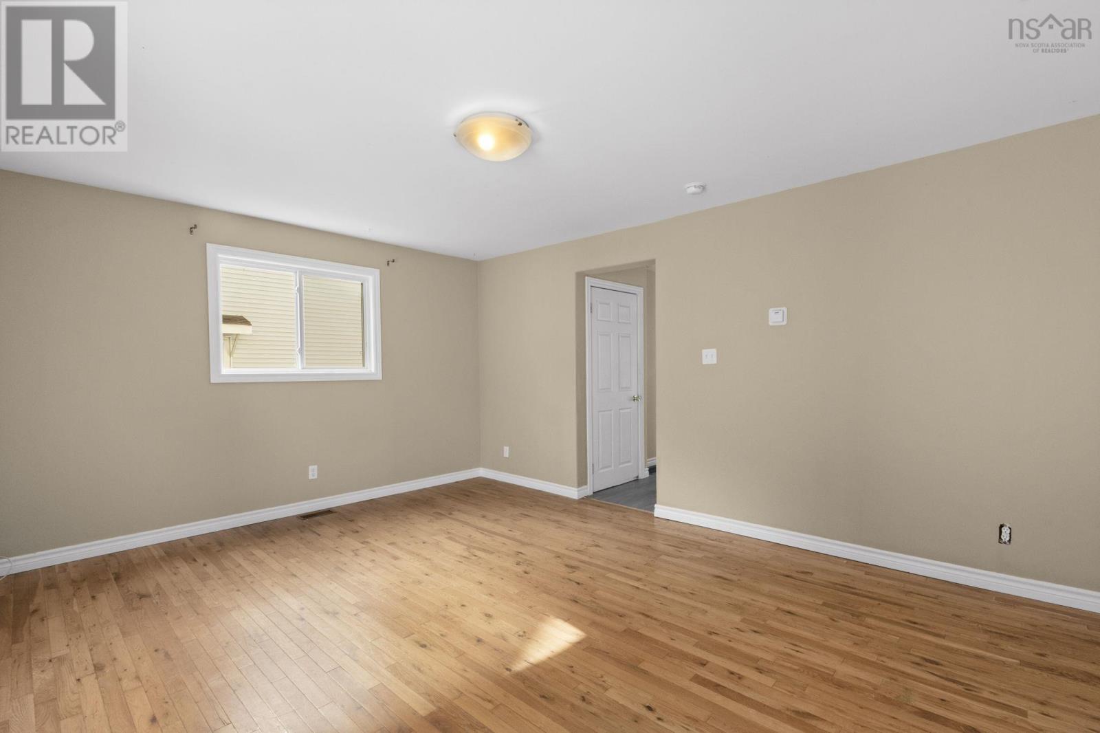 65 Prince Street, Lower Sackville, Nova Scotia  B4C 1L2 - Photo 10 - 202524808