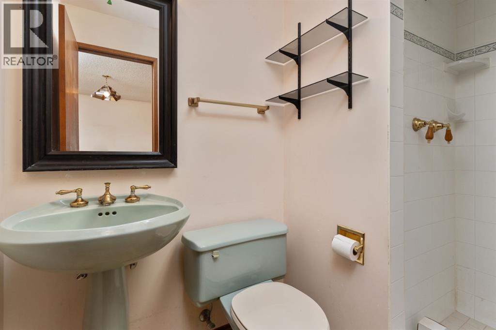 4305 74 Street, Camrose, Alberta  T4V 3V3 - Photo 17 - A2260477