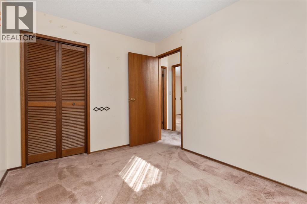 4305 74 Street, Camrose, Alberta  T4V 3V3 - Photo 14 - A2260477