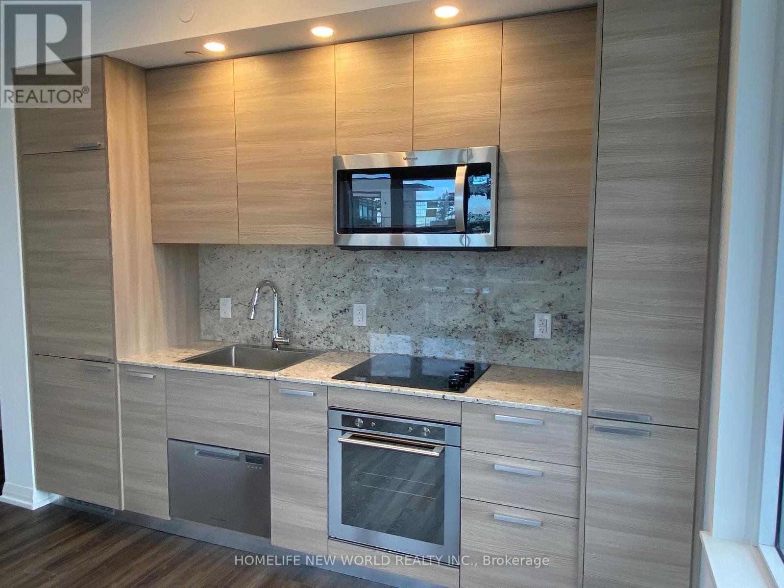 607 - 75 Canterbury Place, Toronto, Ontario  M2N 2N1 - Photo 3 - C12548616