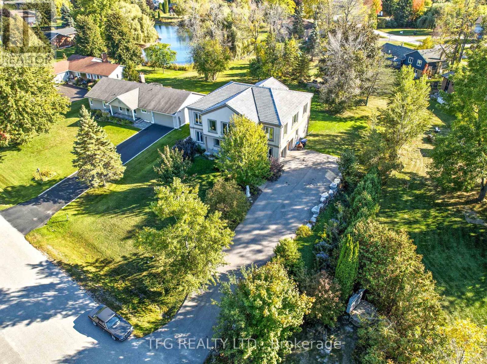 165 Bayshore Drive, Ramara, Ontario  L0K 1B0 - Photo 3 - S12548632