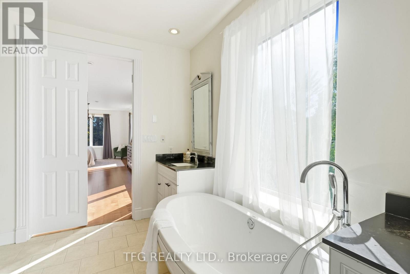 165 Bayshore Drive, Ramara, Ontario  L0K 1B0 - Photo 33 - S12548632