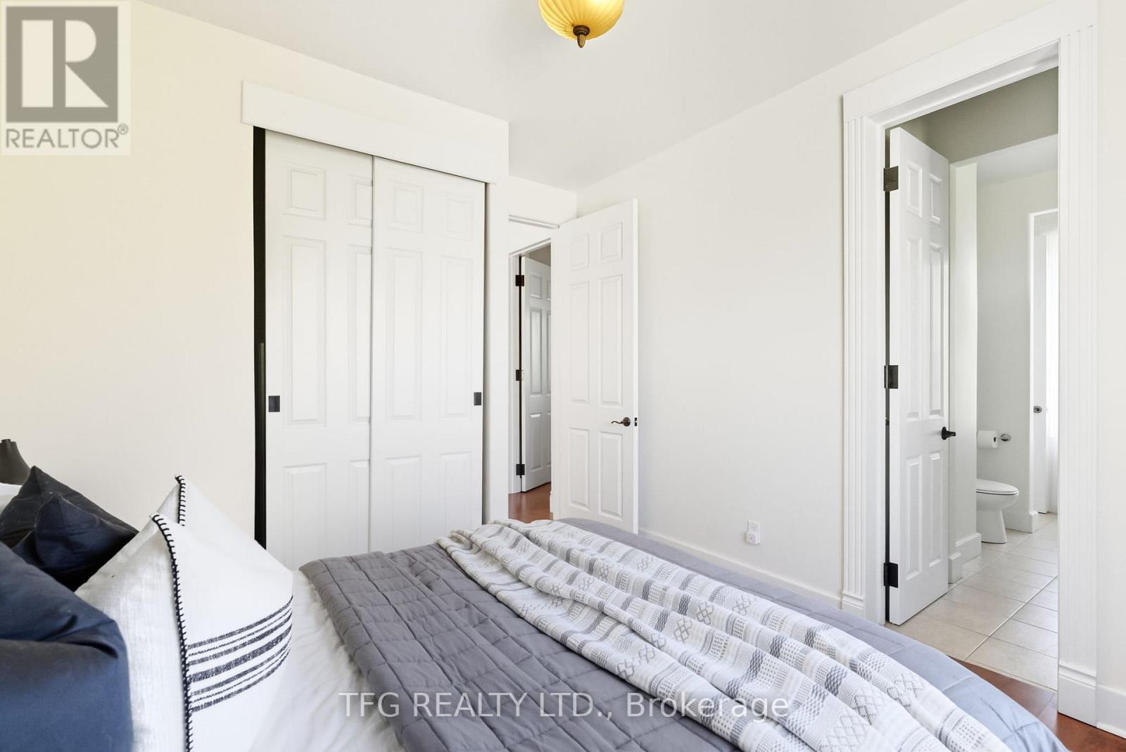 165 Bayshore Drive, Ramara, Ontario  L0K 1B0 - Photo 39 - S12548632