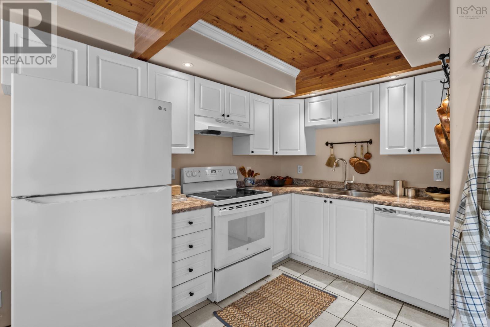 135 Ridge Valley Road, Halifax, Nova Scotia  B3P 2K1 - Photo 6 - 202527692