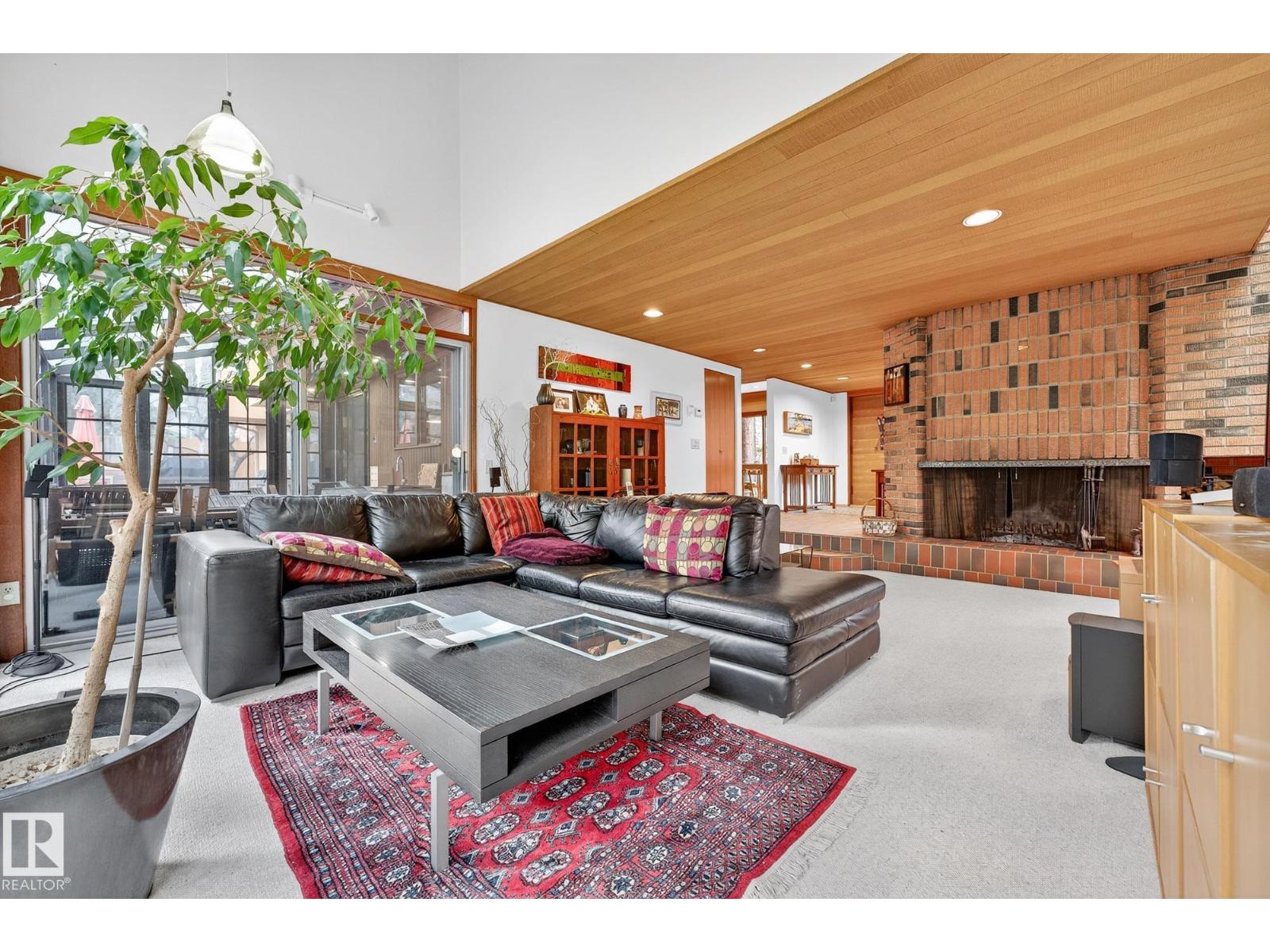 171 Brander Dr Nw, Edmonton, Alberta  T6H 4V2 - Photo 6 - E4465866