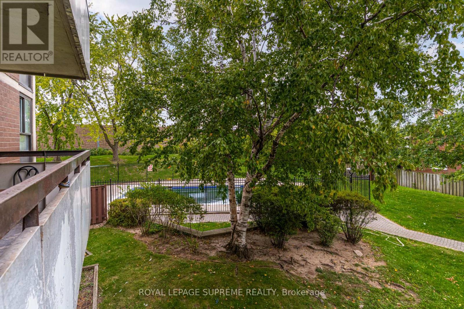 206 - 541 Blackthorn Avenue, Toronto, Ontario  M6M 5A6 - Photo 28 - W12452581