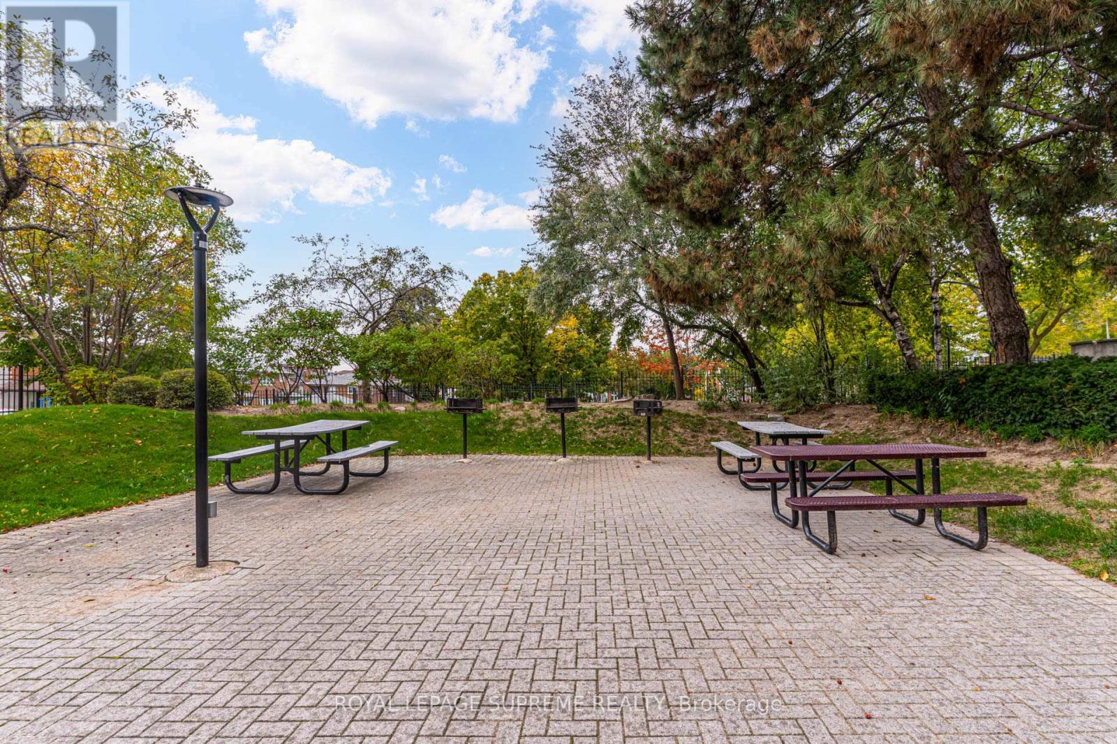 206 - 541 Blackthorn Avenue, Toronto, Ontario  M6M 5A6 - Photo 30 - W12452581