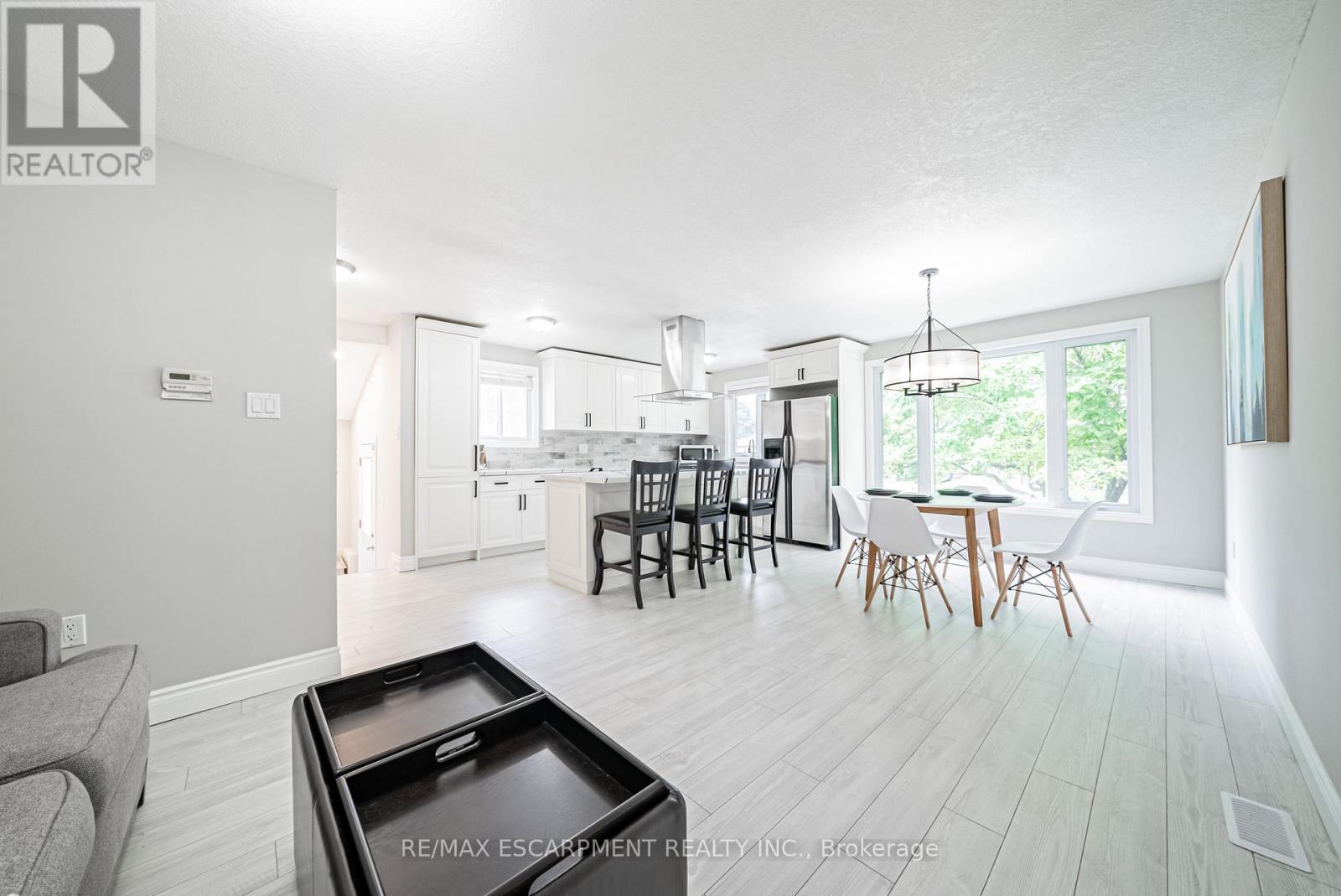 12 Quinlan Court, Hamilton, Ontario  L8W 1K1 - Photo 17 - X12548592