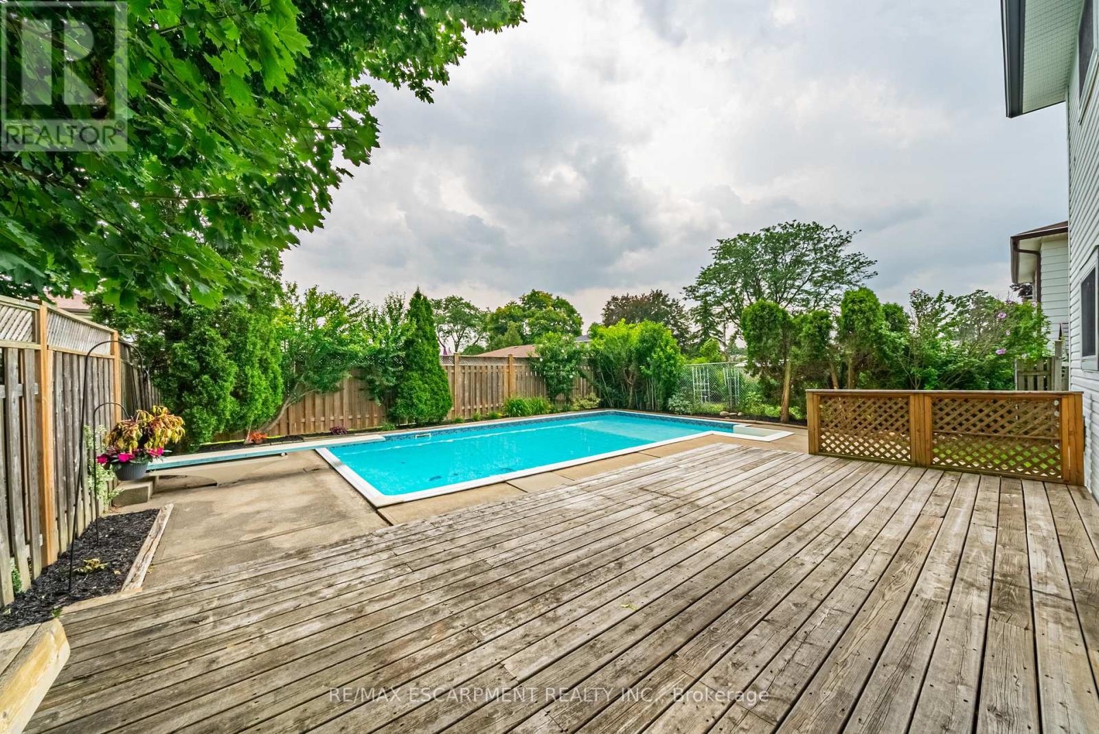 12 Quinlan Court, Hamilton, Ontario  L8W 1K1 - Photo 44 - X12548592