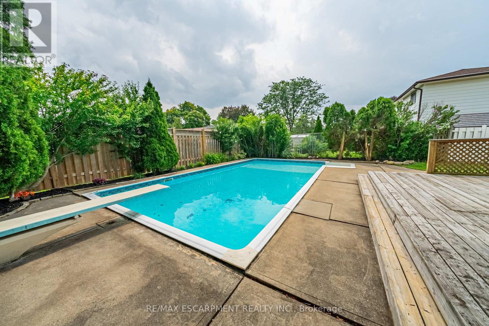 12 Quinlan Court, Hamilton, Ontario  L8W 1K1 - Photo 46 - X12548592