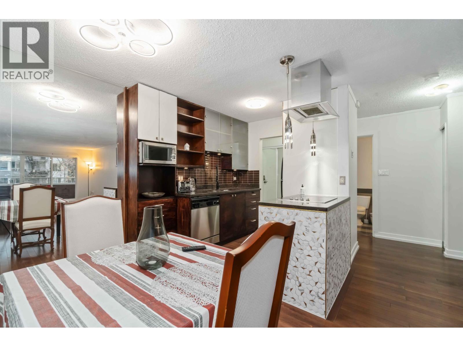 202 250 W 1st Street, North Vancouver, British Columbia  V7M 1B4 - Photo 11 - R3066993