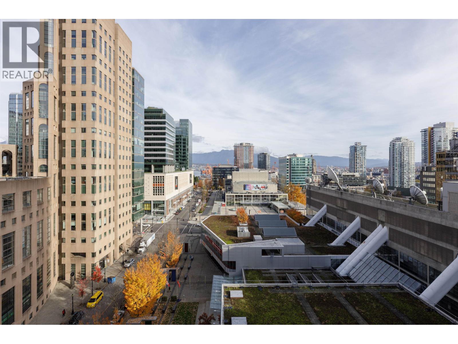 1710 788 Hamilton Street, Vancouver, British Columbia V6B 0E9 - Photo 5 - R3066810