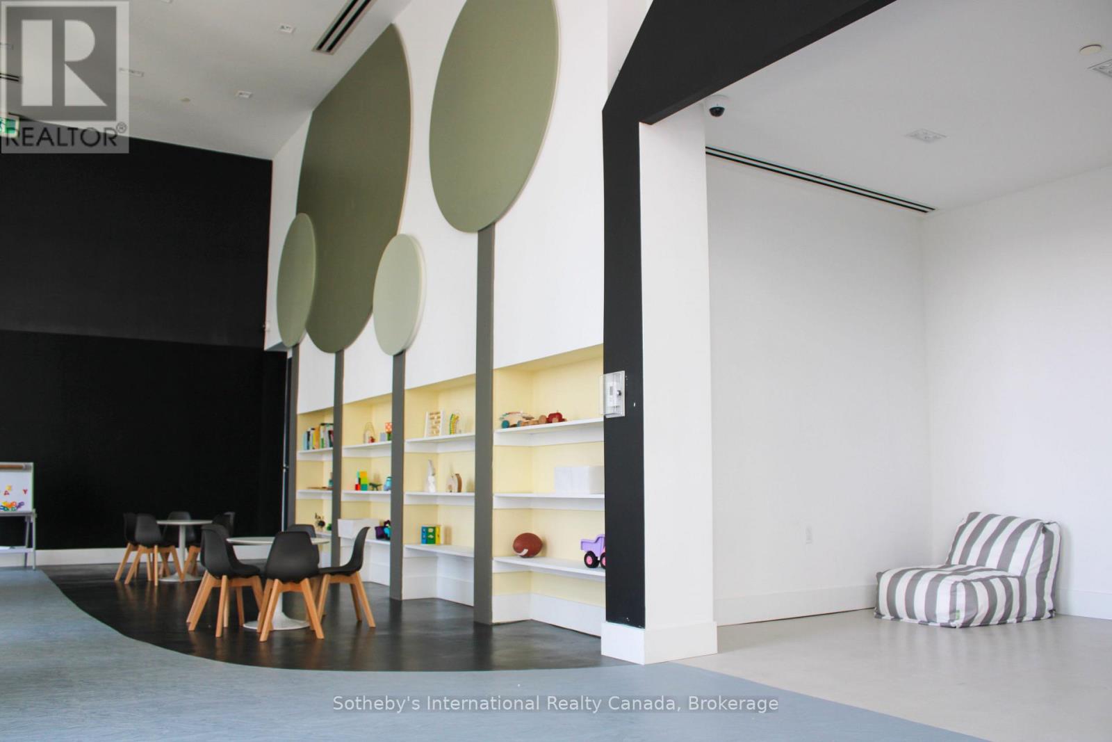 413 - 2489 Taunton Road, Oakville, Ontario L6H 3R9 - Photo 24 - W12540196