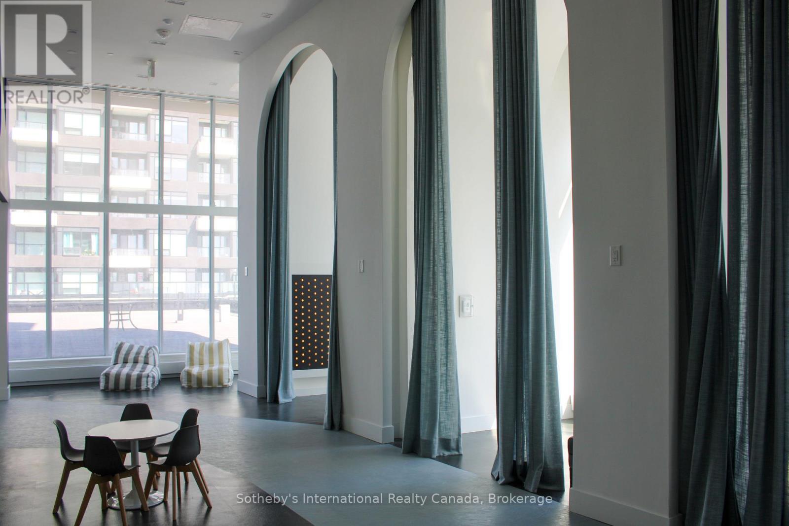 413 - 2489 Taunton Road, Oakville, Ontario L6H 3R9 - Photo 25 - W12540196