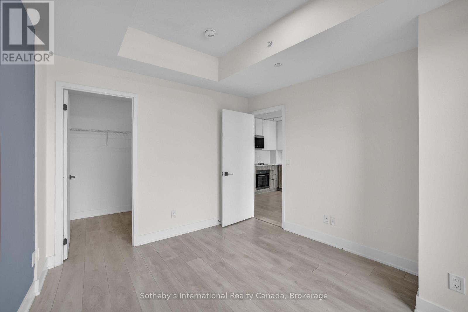 413 - 2489 Taunton Road, Oakville, Ontario L6H 3R9 - Photo 14 - W12540196