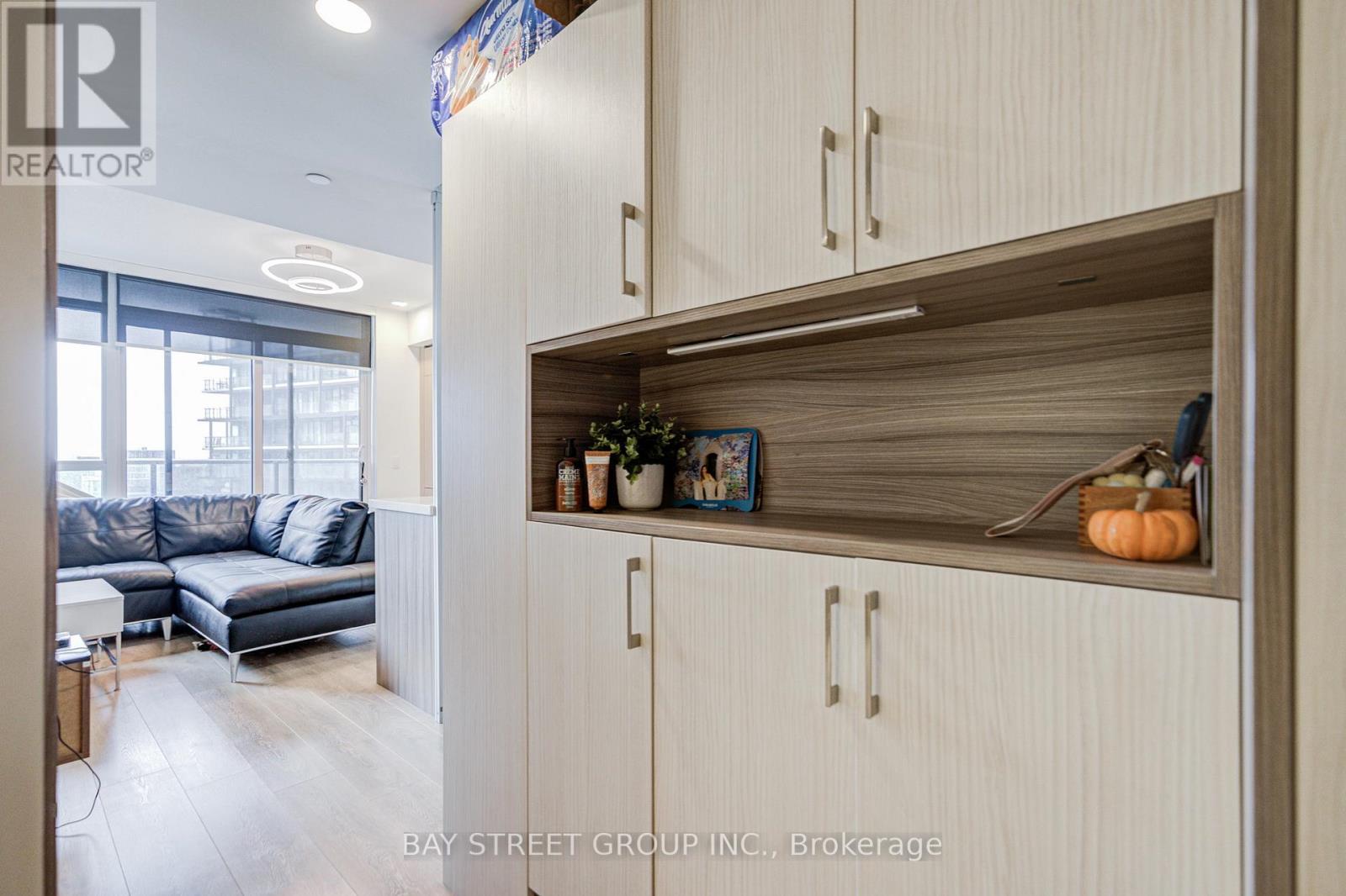 2110 - 38 Widmer Street, Toronto, Ontario  M5V 0P7 - Photo 17 - C12548650