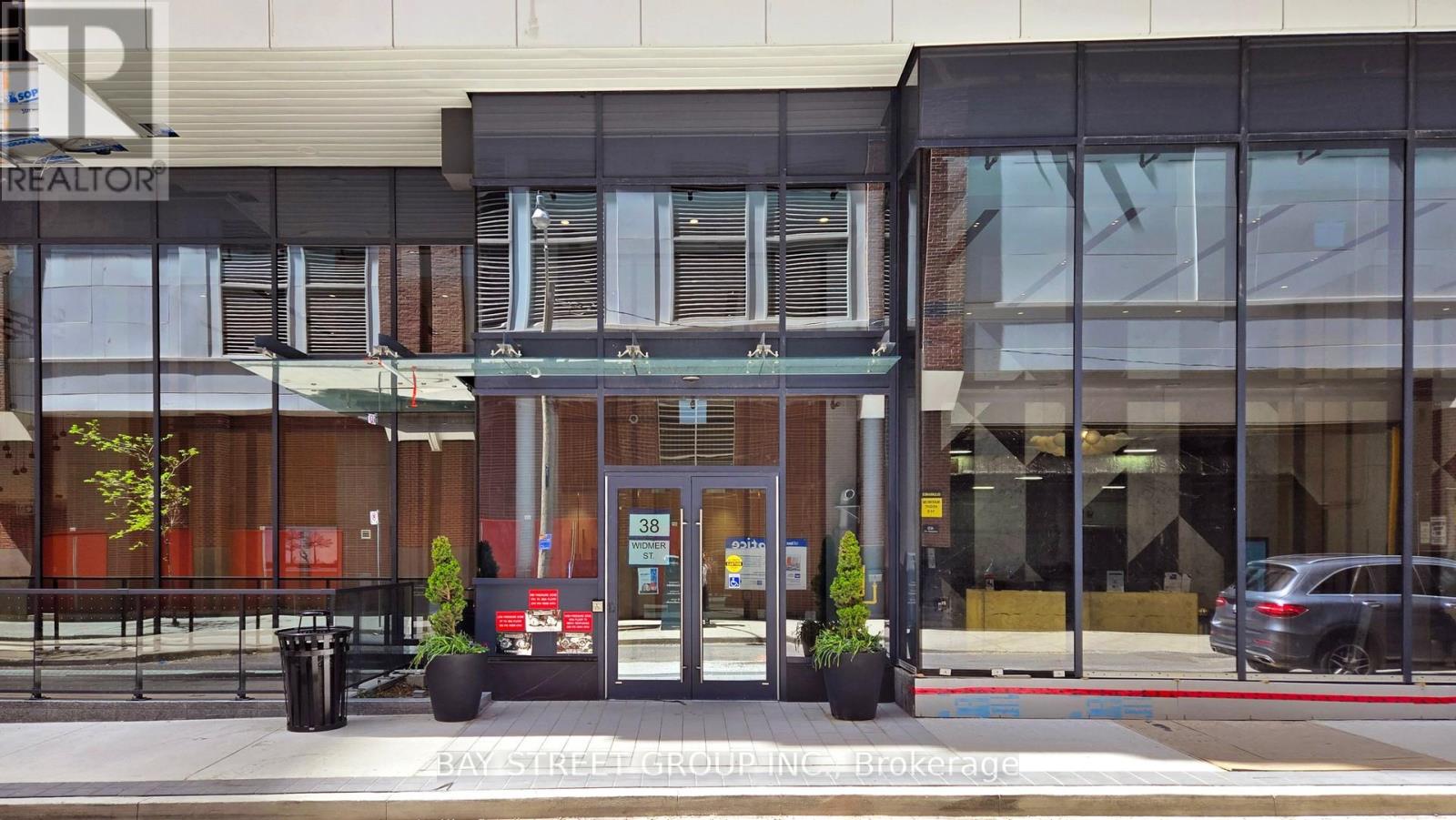 2110 - 38 Widmer Street, Toronto, Ontario  M5V 0P7 - Photo 3 - C12548650