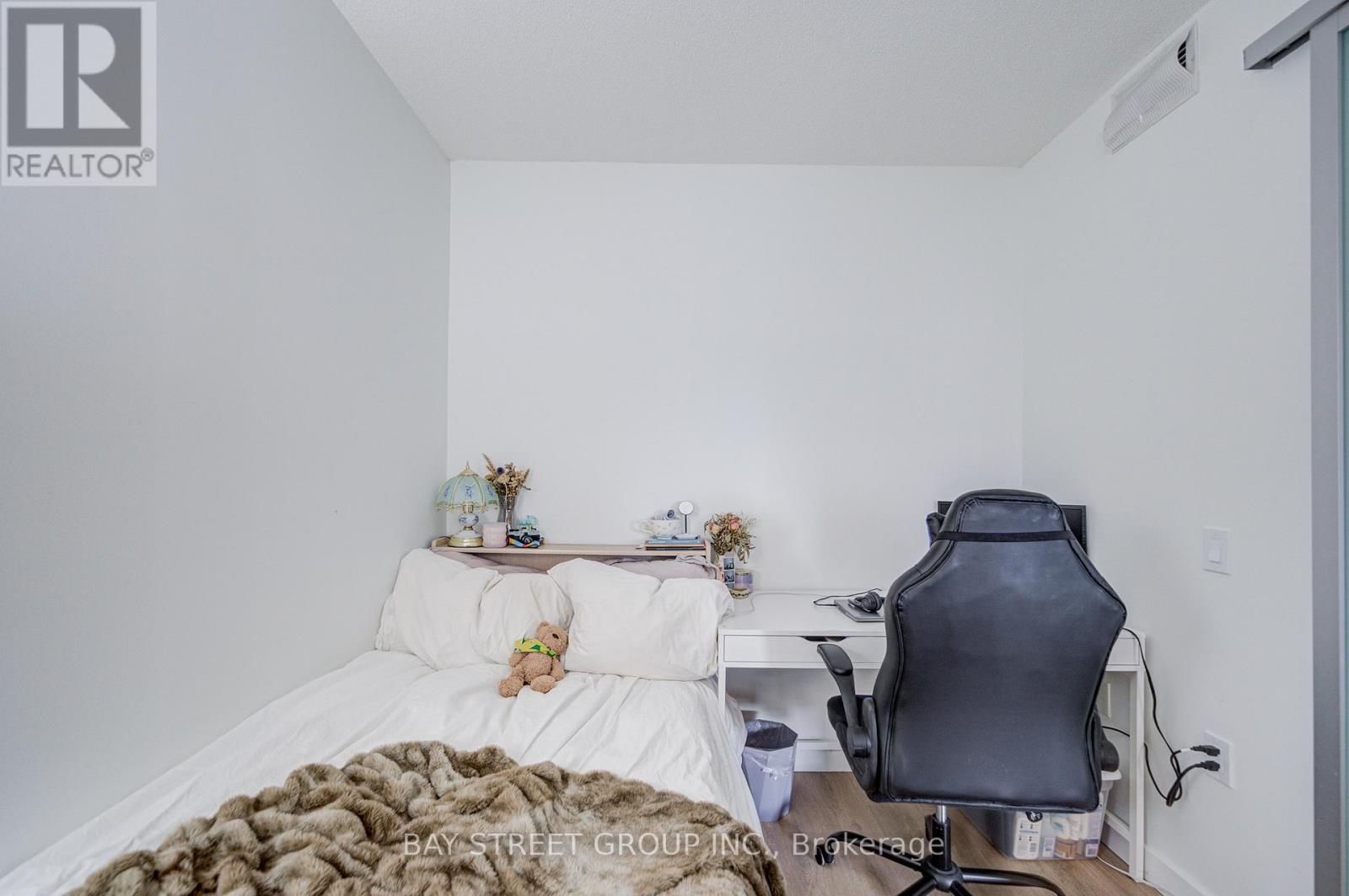 2110 - 38 Widmer Street, Toronto, Ontario  M5V 0P7 - Photo 30 - C12548650