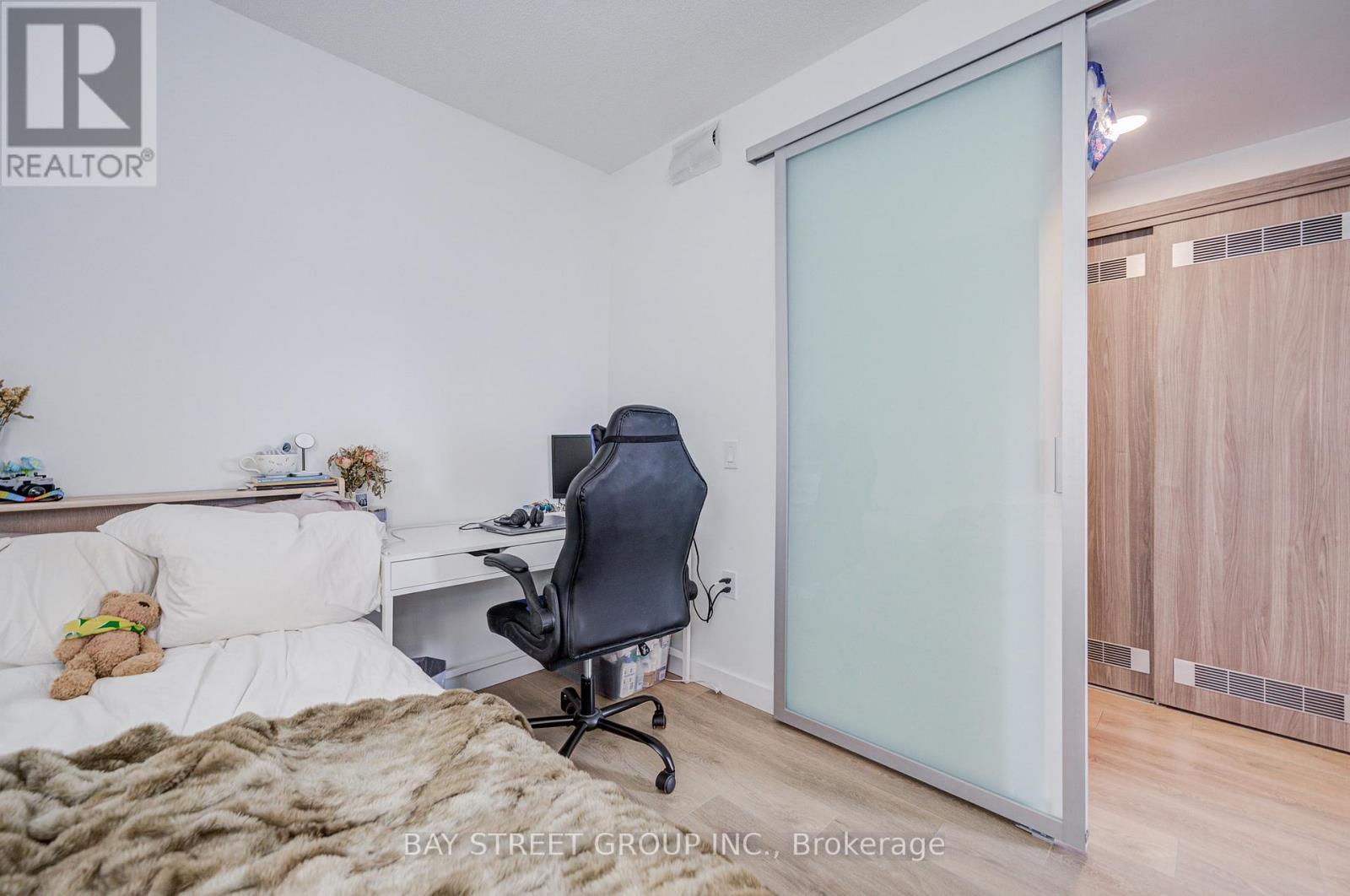 2110 - 38 Widmer Street, Toronto, Ontario  M5V 0P7 - Photo 31 - C12548650