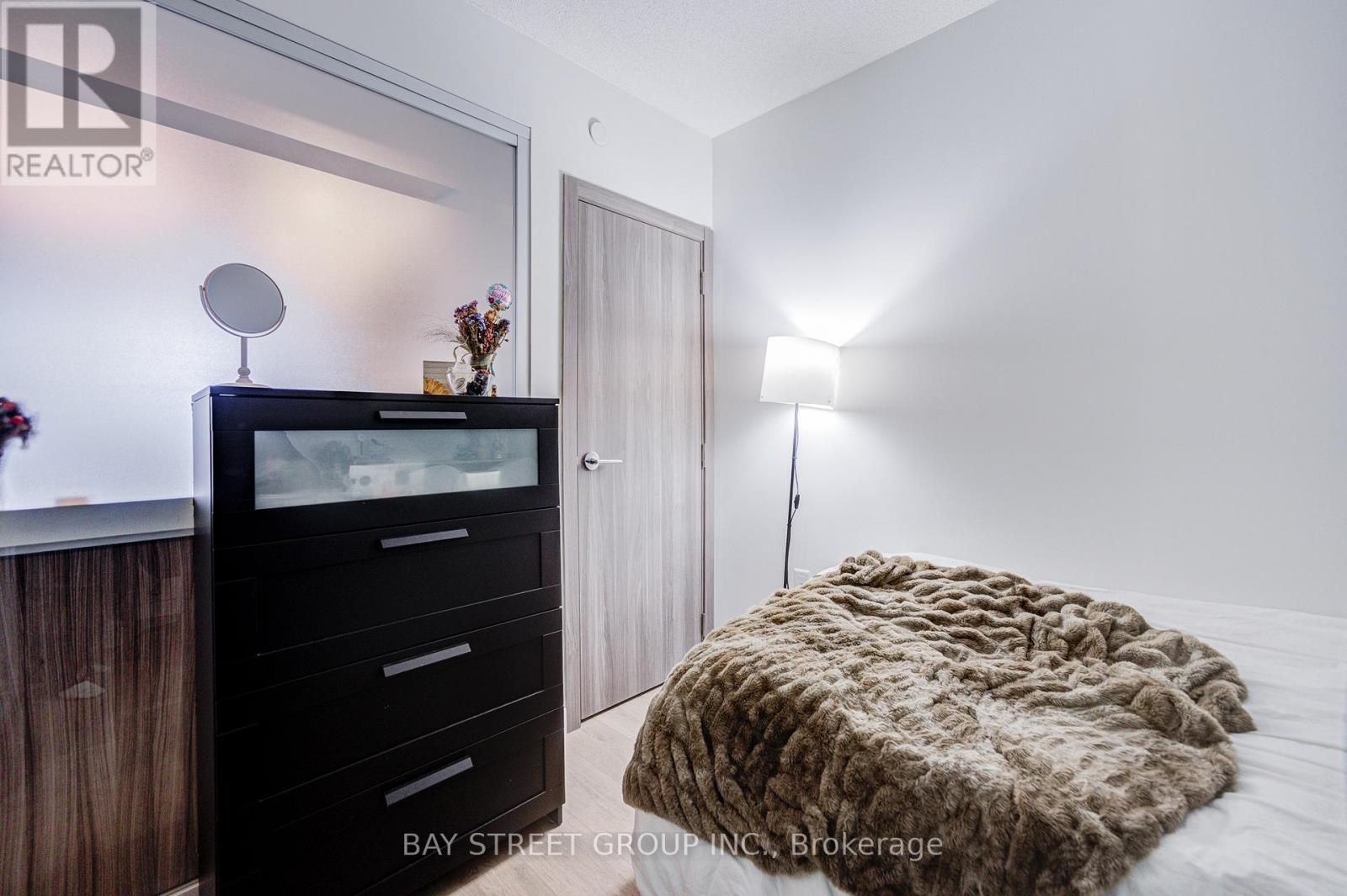 2110 - 38 Widmer Street, Toronto, Ontario  M5V 0P7 - Photo 32 - C12548650