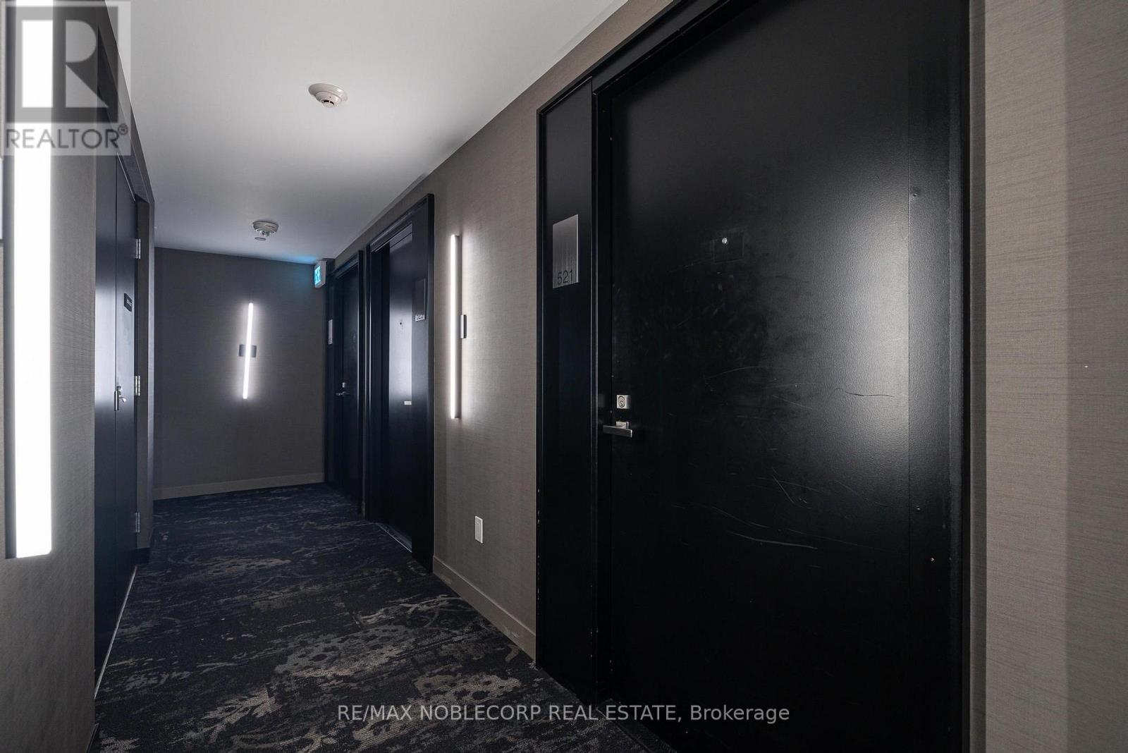 521 - 31 Tippett Road, Toronto, Ontario  M3H 0C8 - Photo 5 - C12548664