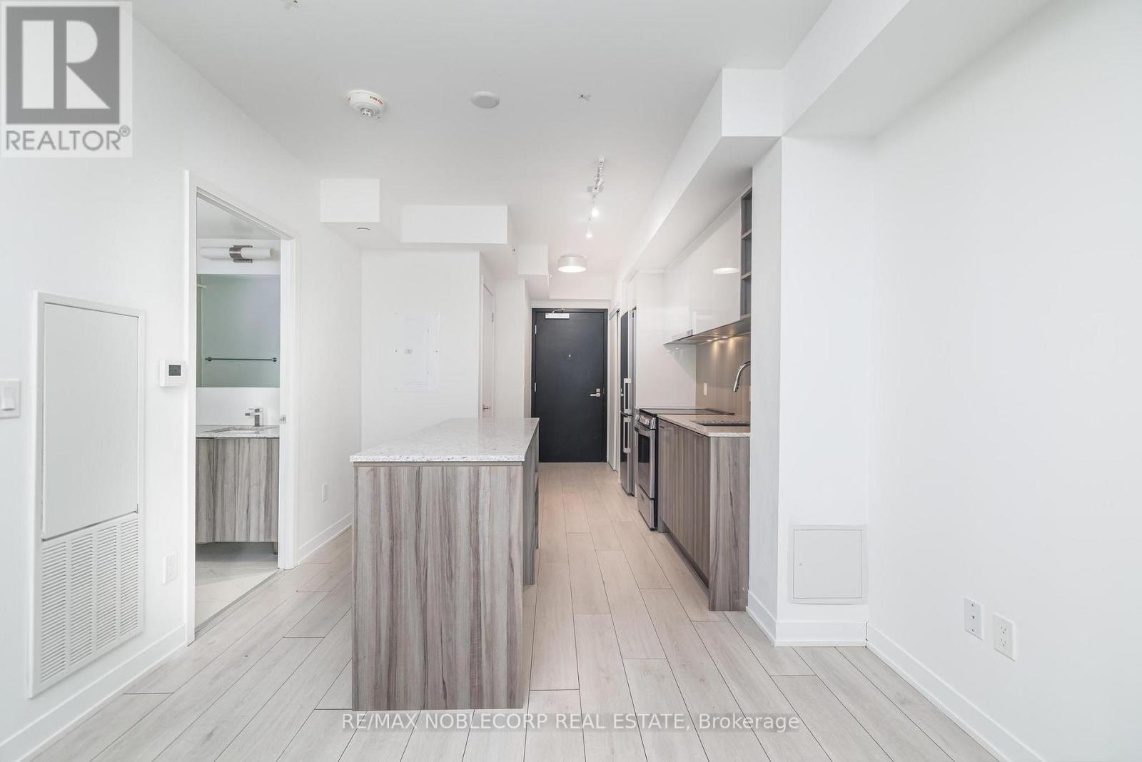 521 - 31 Tippett Road, Toronto, Ontario  M3H 0C8 - Photo 9 - C12548664