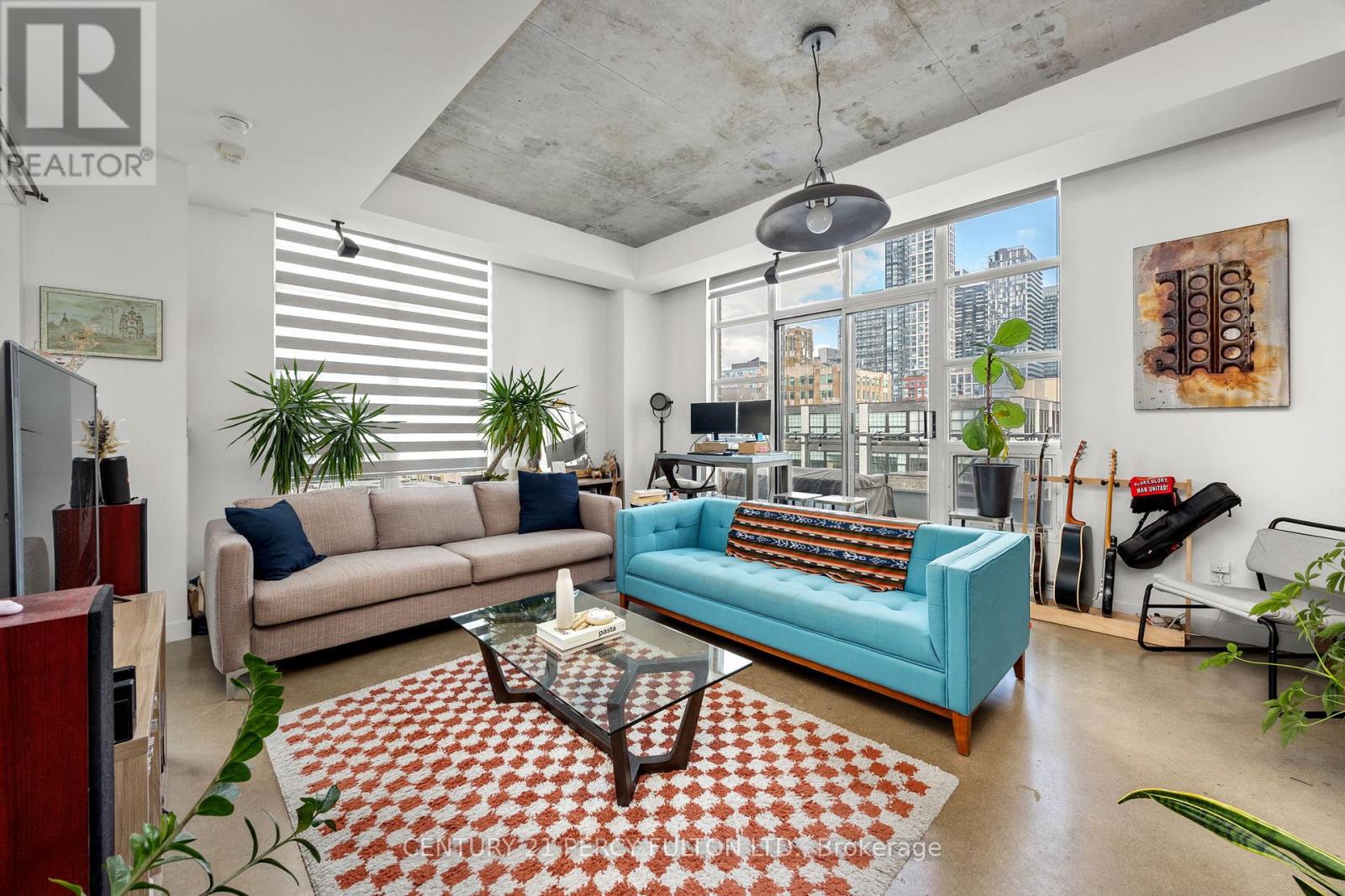 1011 - 23 BRANT STREET, Toronto, Ontario