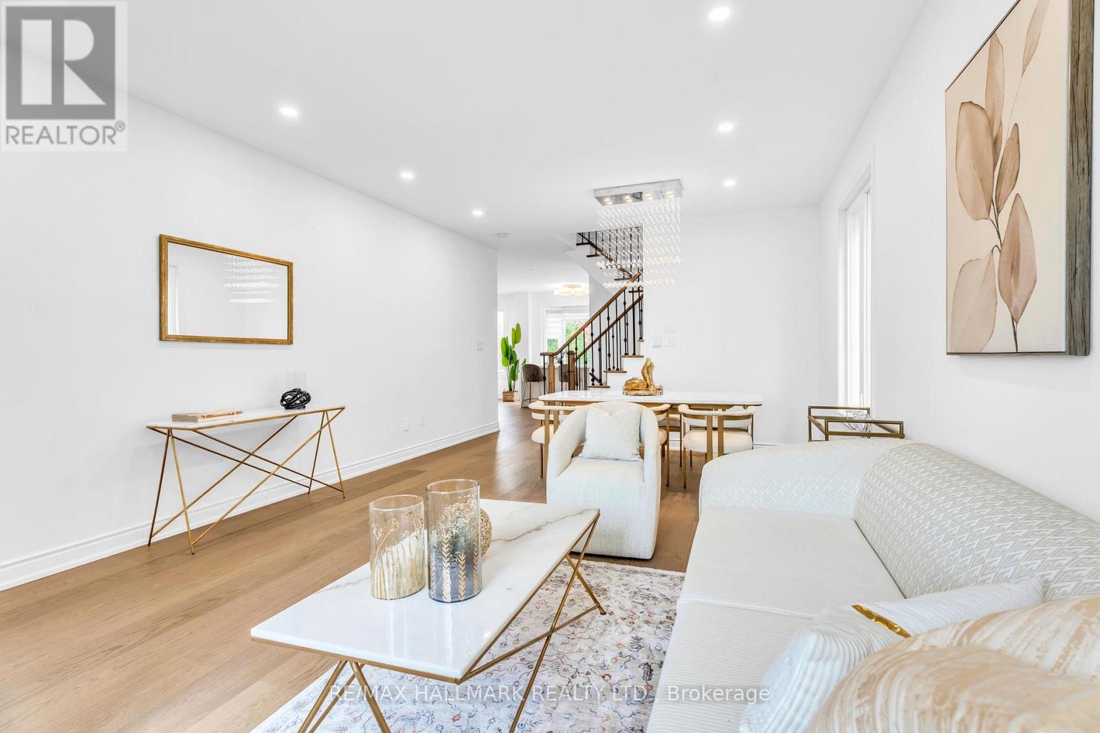 51 Verdi Road, Richmond Hill, Ontario  L4E 4P7 - Photo 7 - N12547200