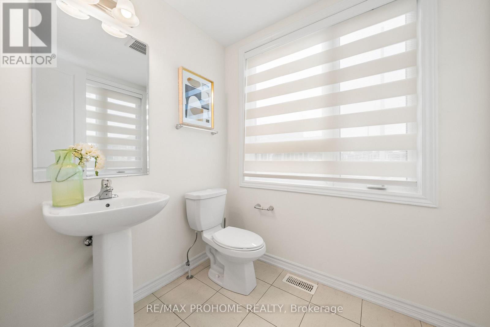 1 Frederick Roman Avenue, Markham, Ontario L6C 3R7 - Photo 22 - N12548634